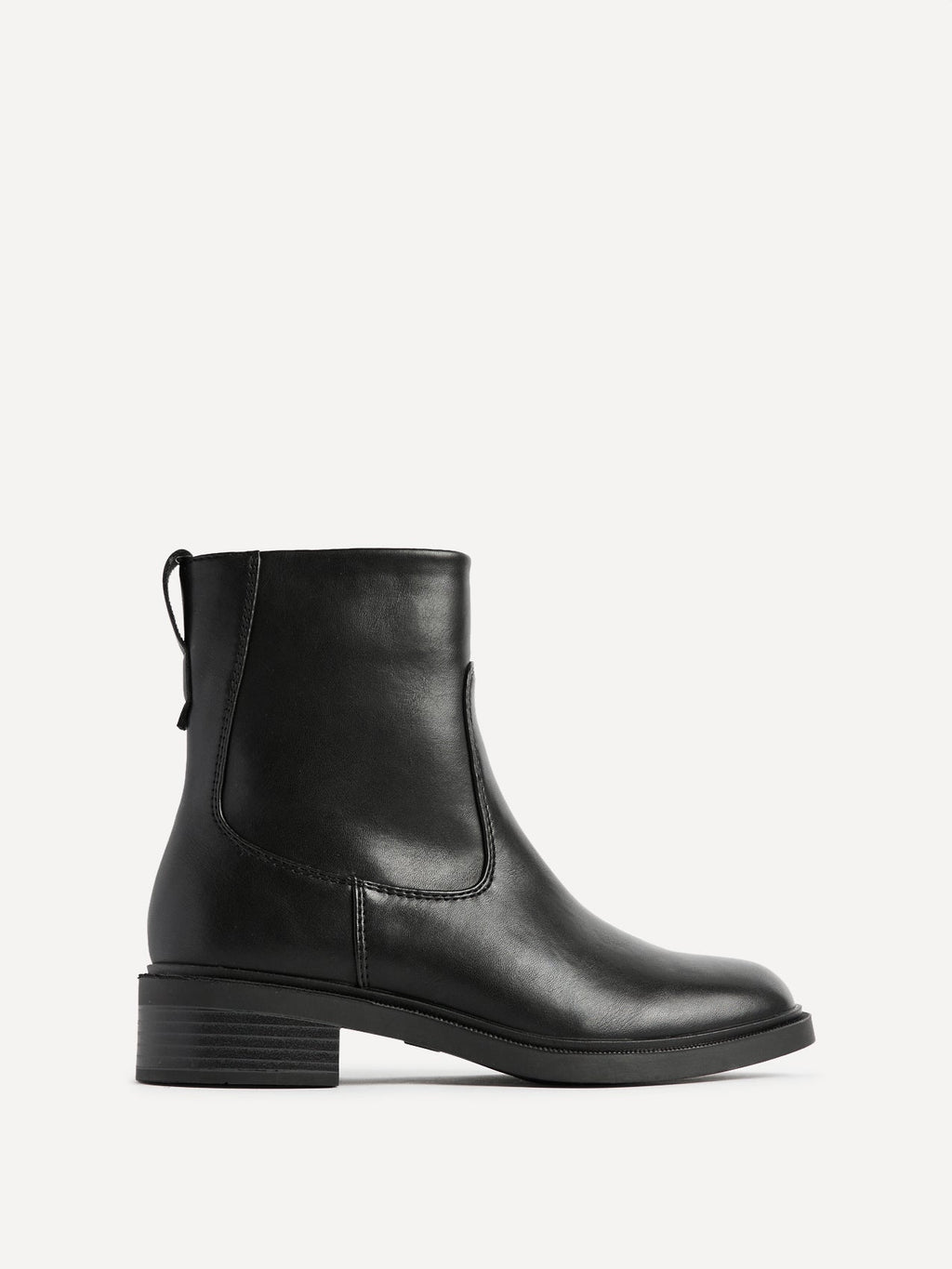 Discover Black Chelsea Boots